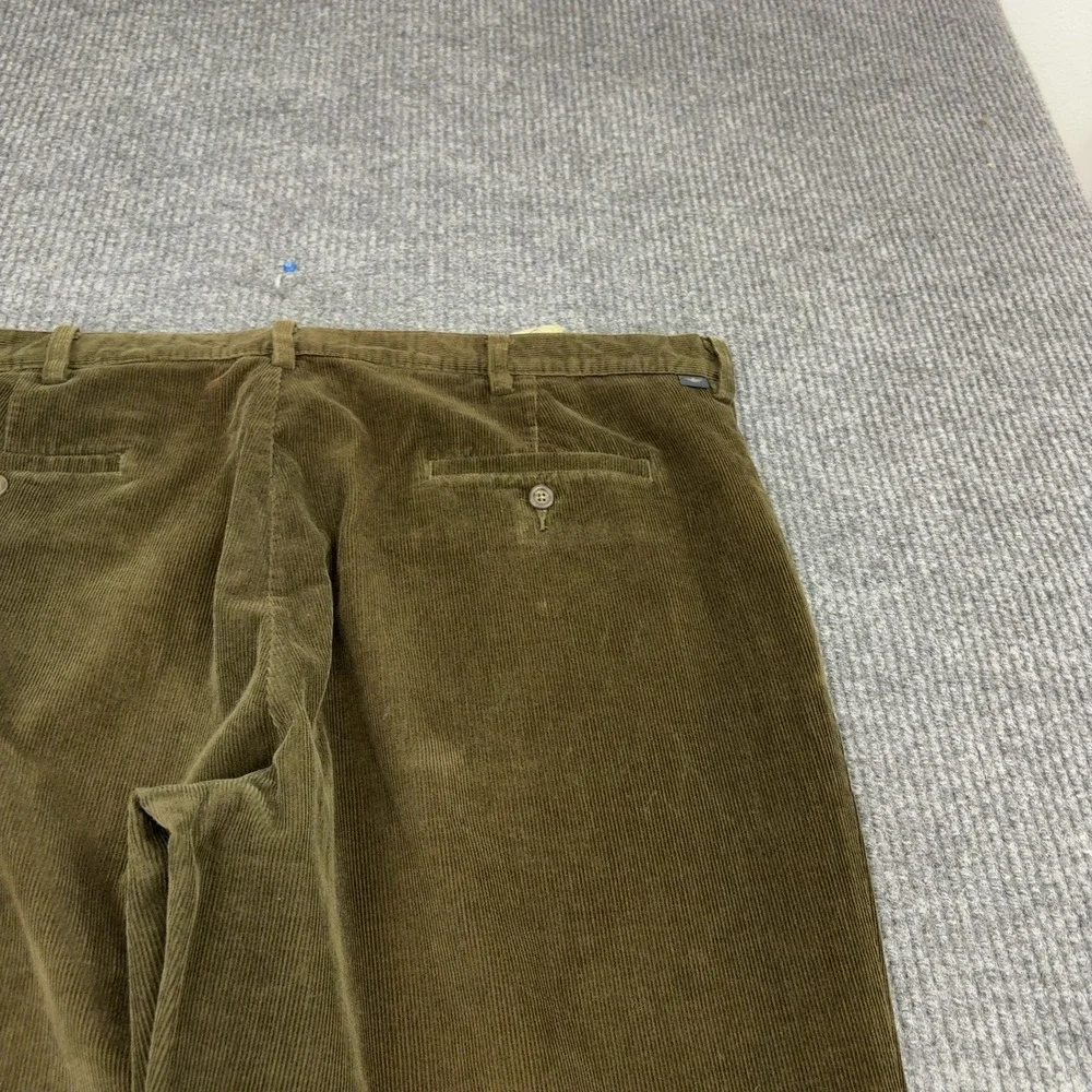 Dockers Pants Mens 42x30 Brown Cotton Corduroy Flat Front Relaxed Casual Retro
